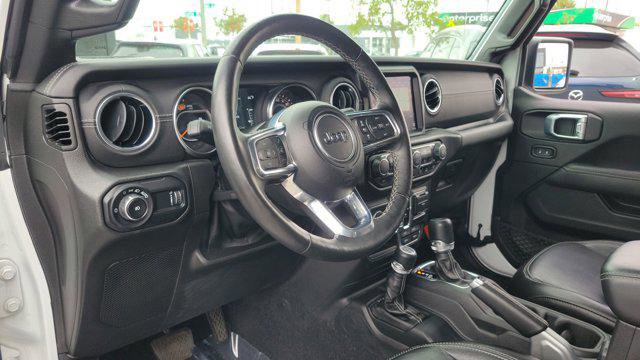 Used 2023 Jeep Wrangler Unlimited Sahara w/ LED Lighting Group AWD/4WD image 15