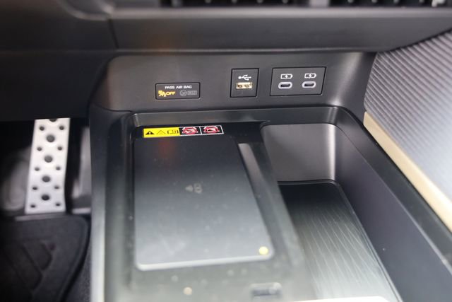 New 2026 Toyota Camry SE w/ Convenience Package image 21