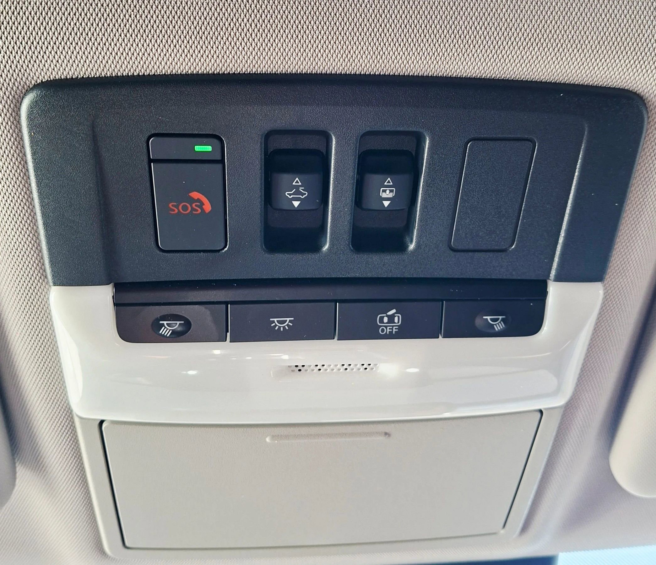 Used 2024 Mitsubishi Outlander Ralliart AWD/4WD image 29