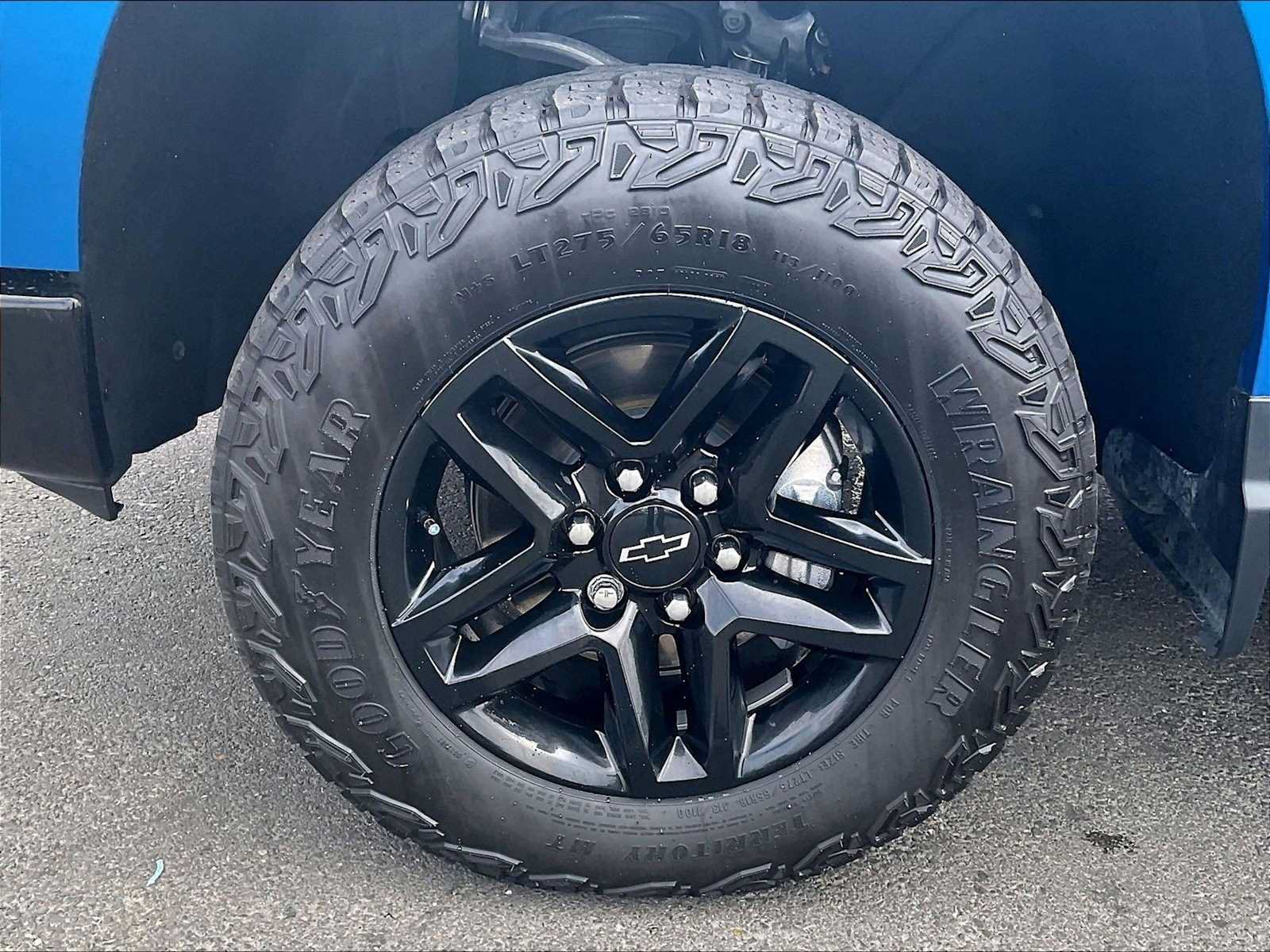 Used 2024 Chevrolet Silverado 1500 Custom Trail Boss w/ LPO, Dark Essentials Package AWD/4WD image 12