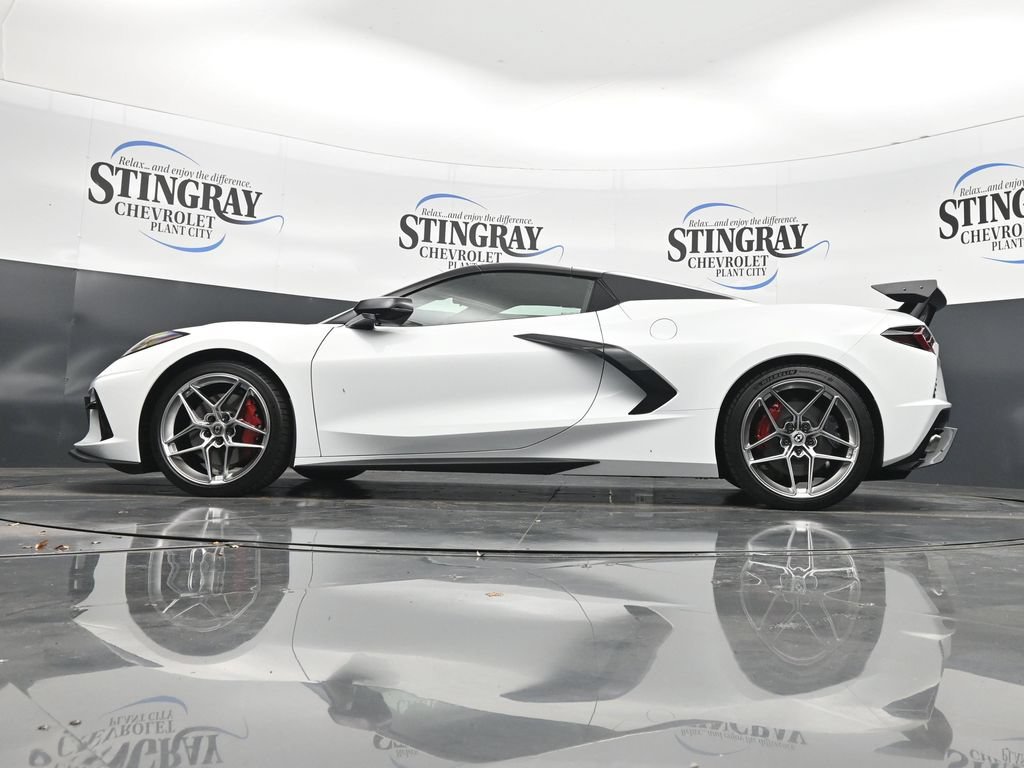 Used 2025 Chevrolet Corvette Stingray Premium Conv w/ Z51 Performance Package RWD image 20