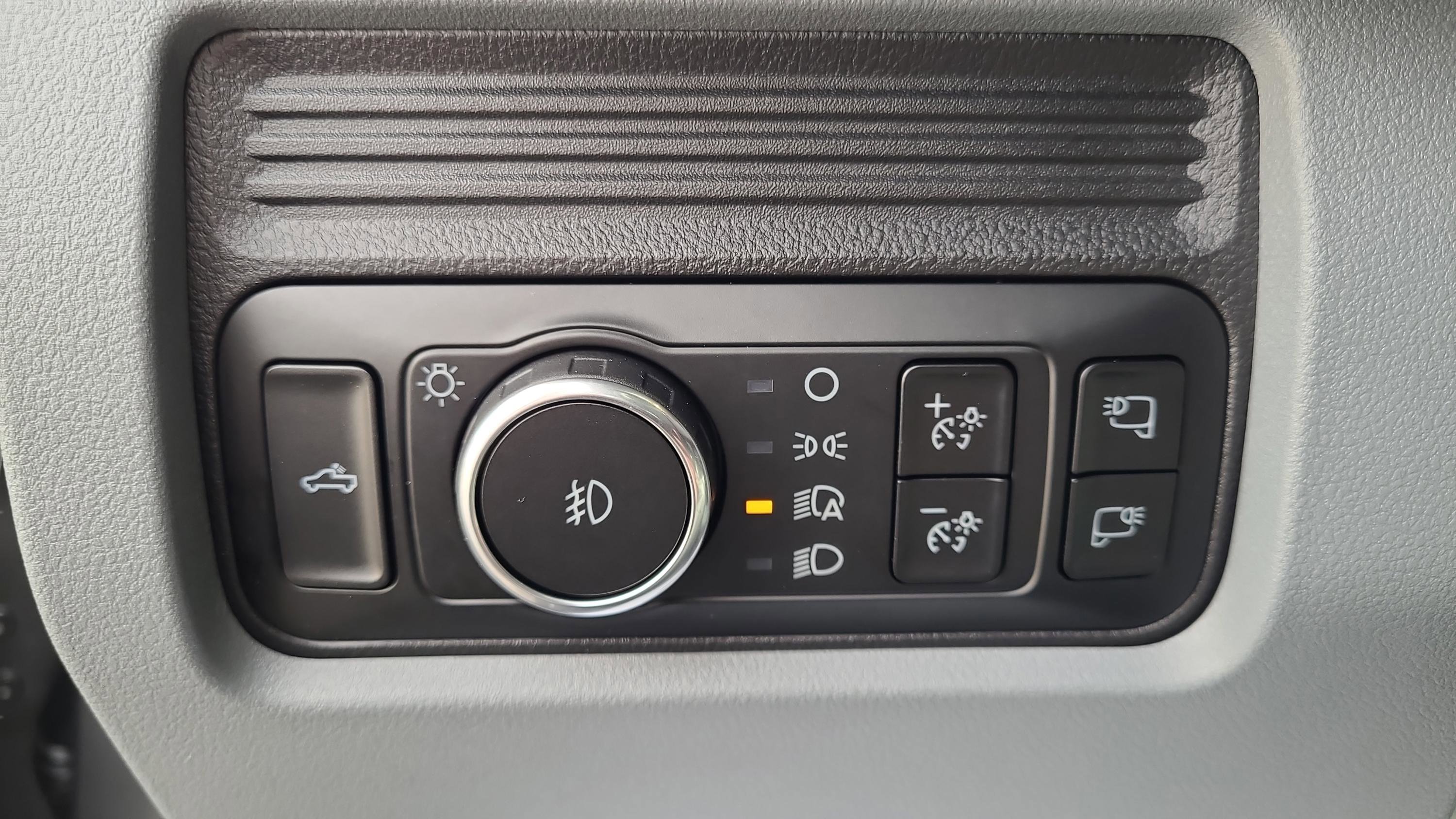 Used 2025 Ford F350 XLT w/ 360-Degree Camera Package image 22