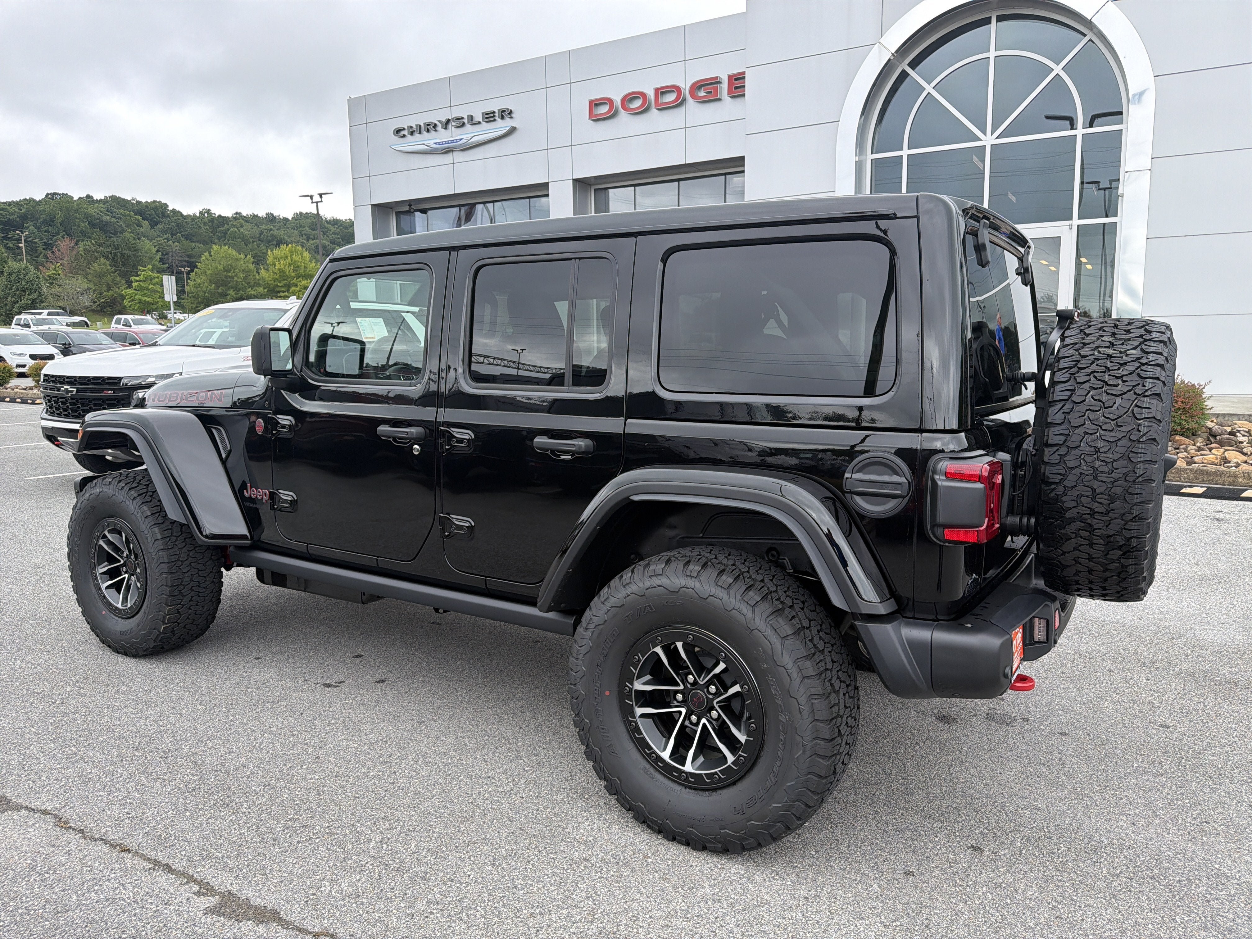 New 2026 Jeep Wrangler Unlimited Rubicon AWD/4WD image 10