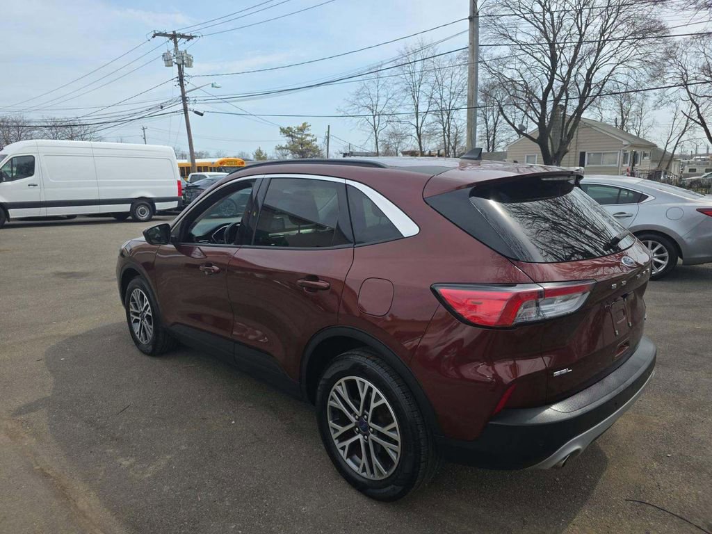 Used 2021 Ford Escape SEL image 6