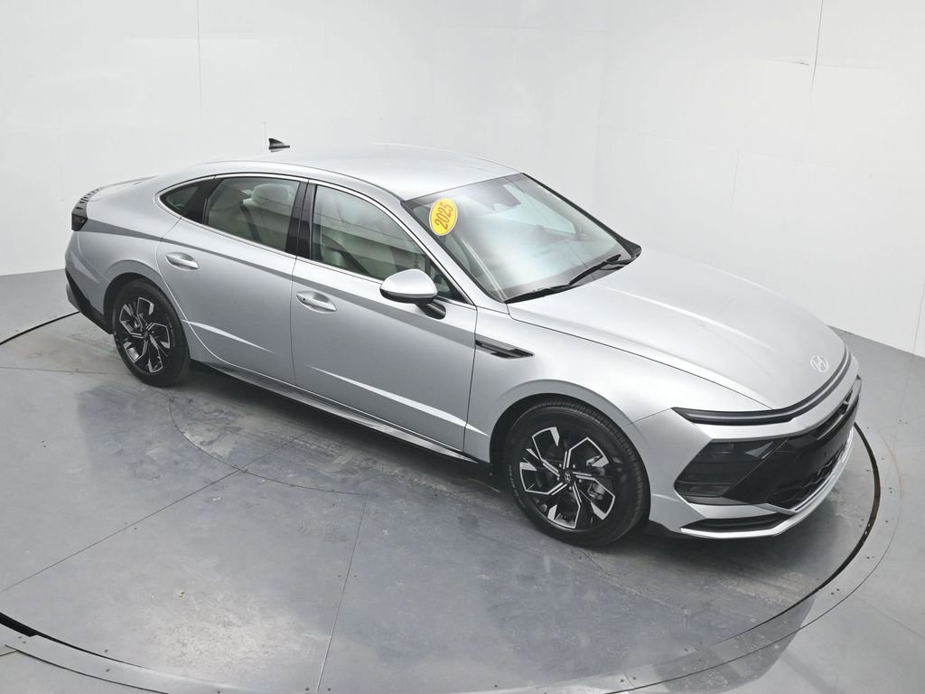 Used 2025 Hyundai Sonata SEL image 41