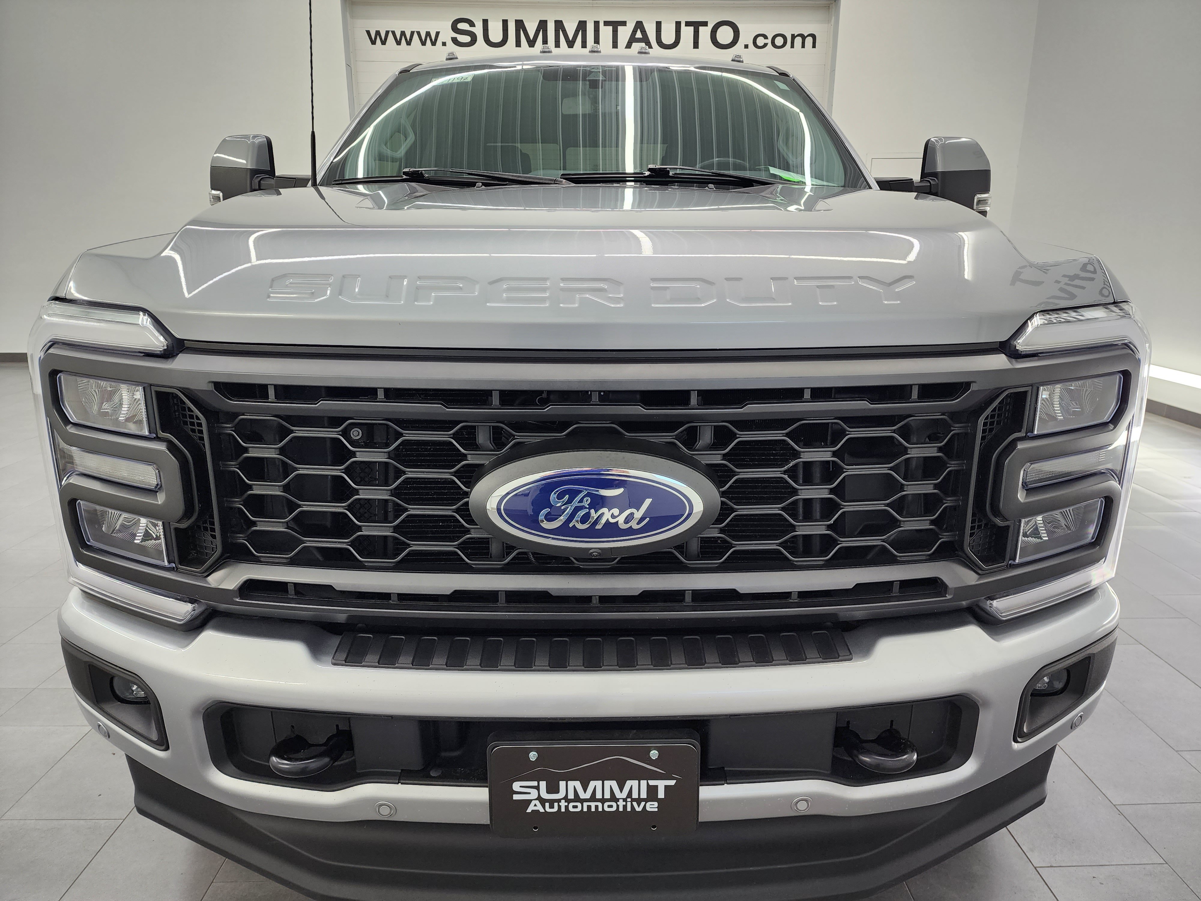 Used 2023 Ford F350 Lariat w/ Lariat Ultimate Package AWD/4WD image 25