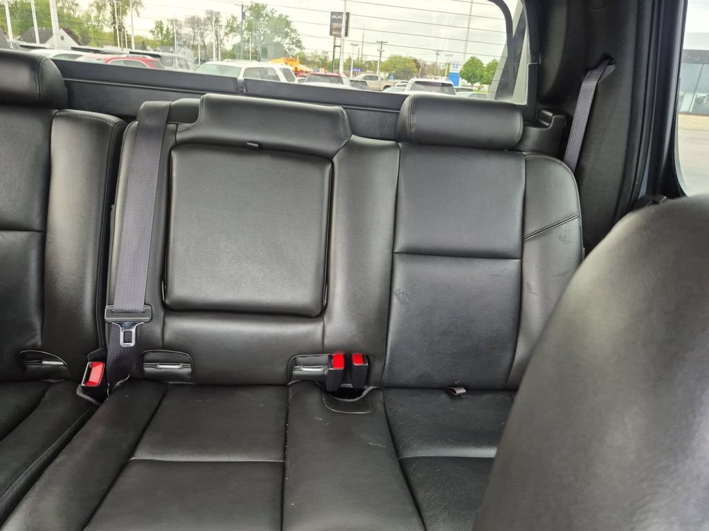 Used 2012 Chevrolet Avalanche LTZ AWD/4WD image 12