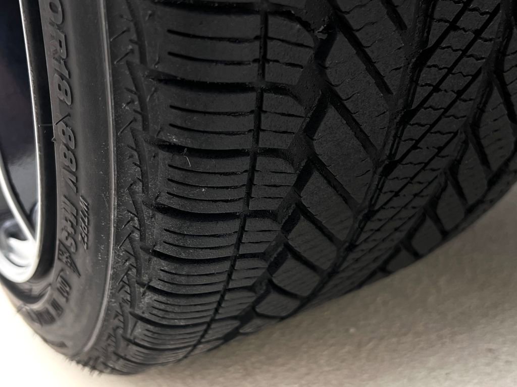 Used 2023 Toyota GR86 Premium w/ ALL Weather Mat Package (TMS) image 28