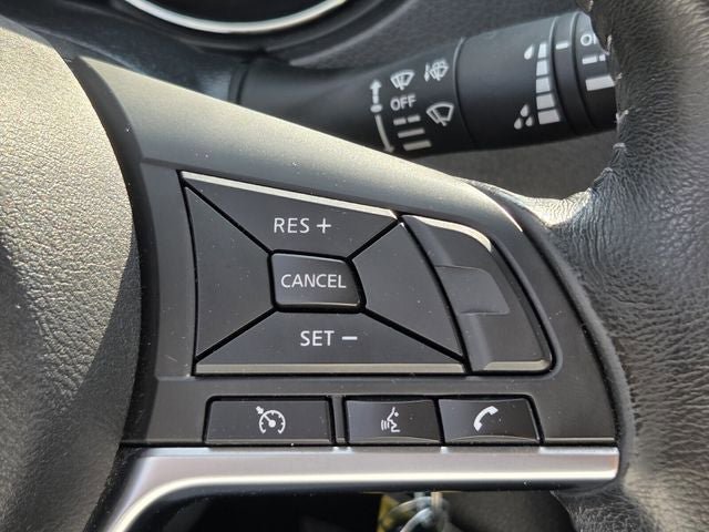 Used 2019 Nissan Rogue S w/ Special Edition Package FWD image 22
