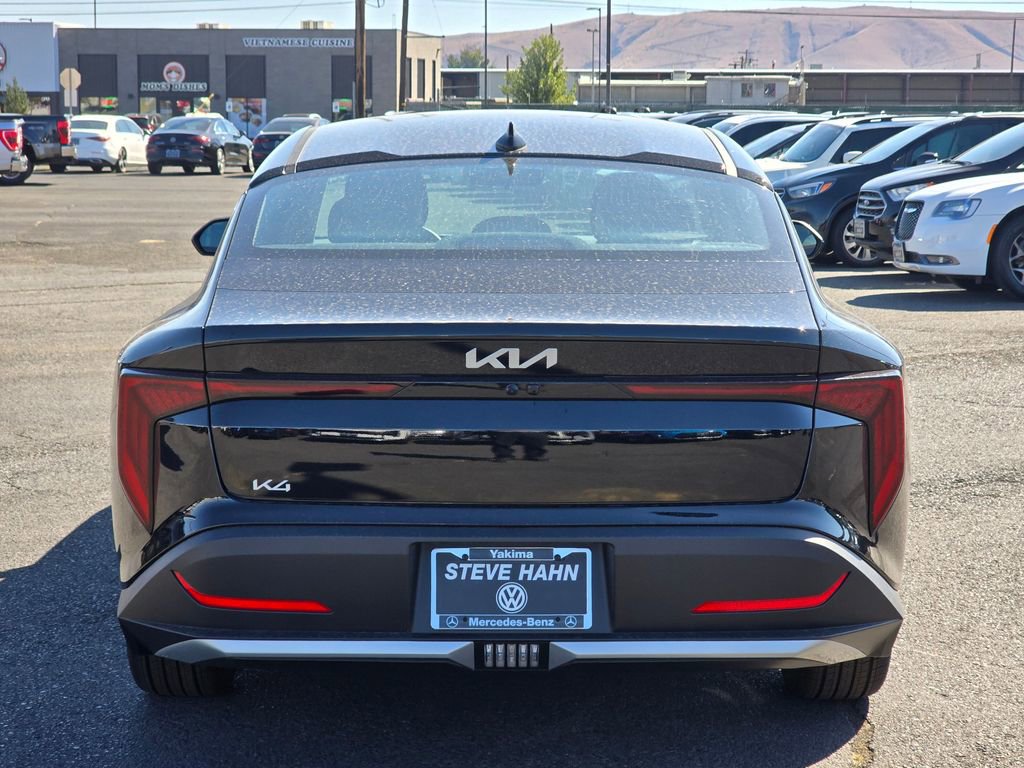New 2025 Kia K4 EX image 4