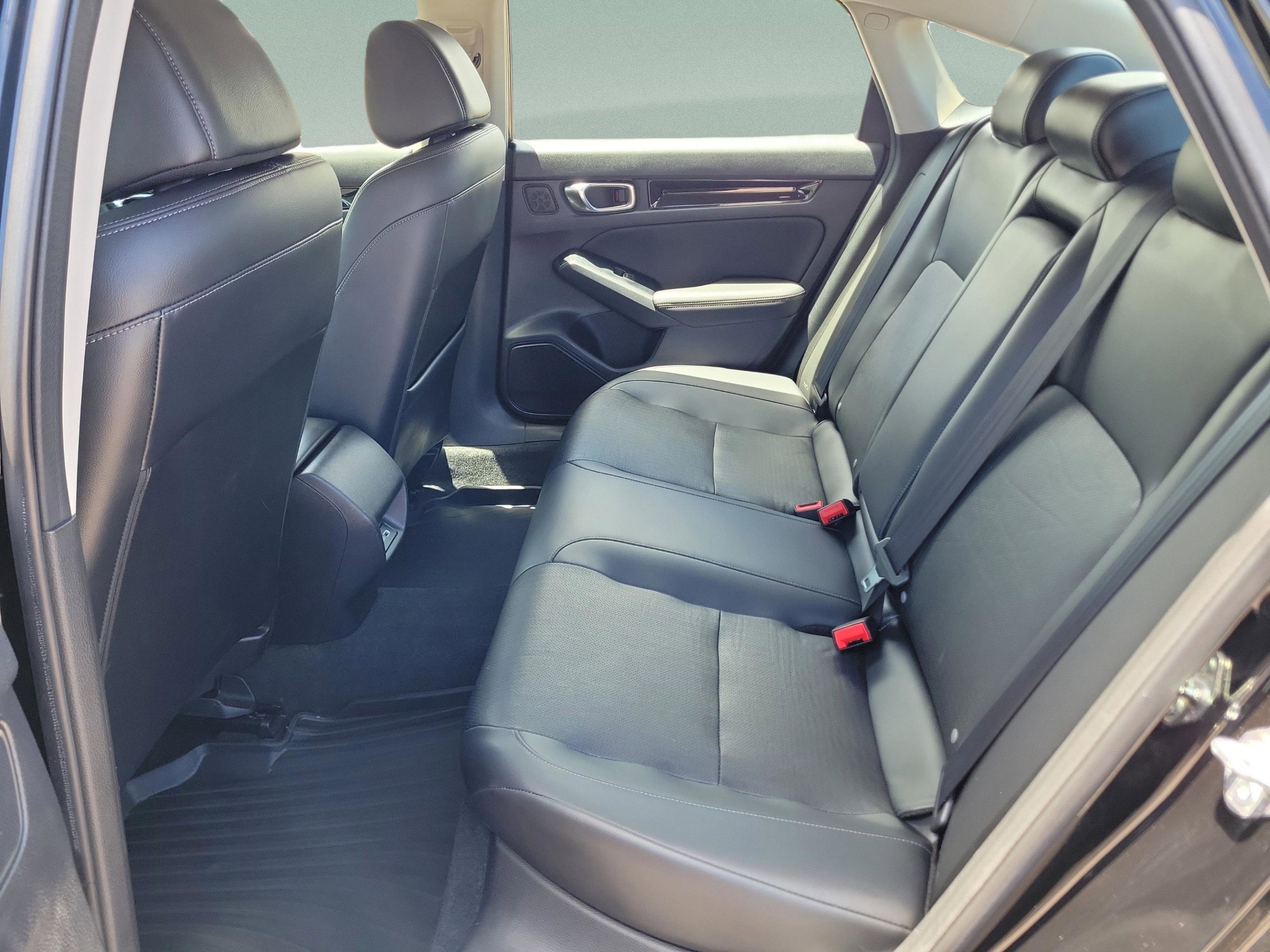 Used 2022 Honda Civic Touring image 25