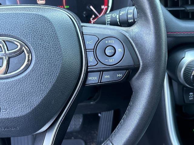 Used 2021 Toyota RAV4 TRD Off-Road image 21