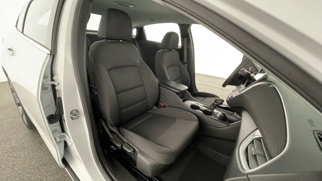 Used 2024 Chevrolet Malibu LT image 47