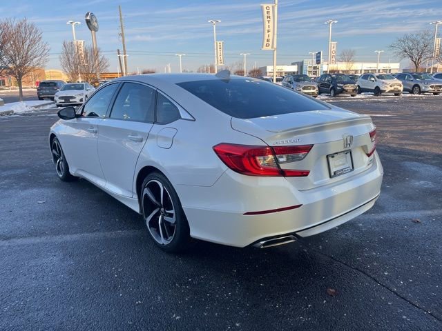 Used 2018 Honda Accord Sport image 11