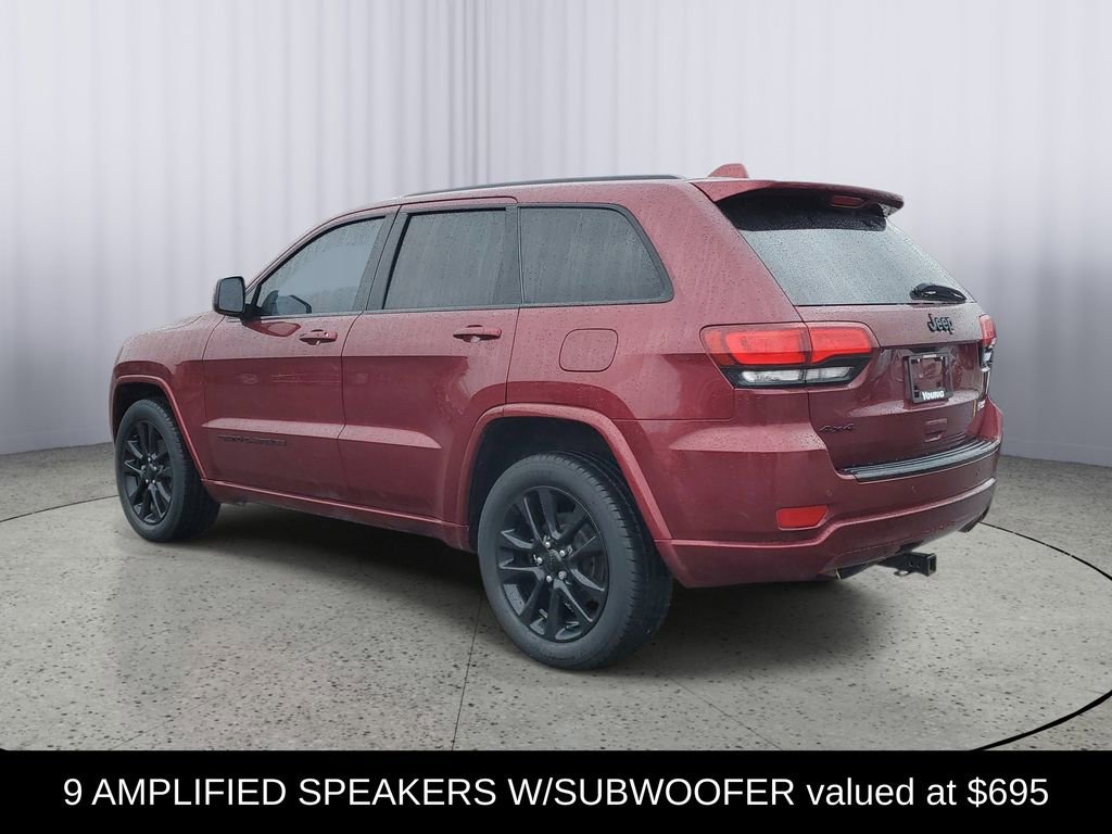 Used 2018 Jeep Grand Cherokee Altitude image 4