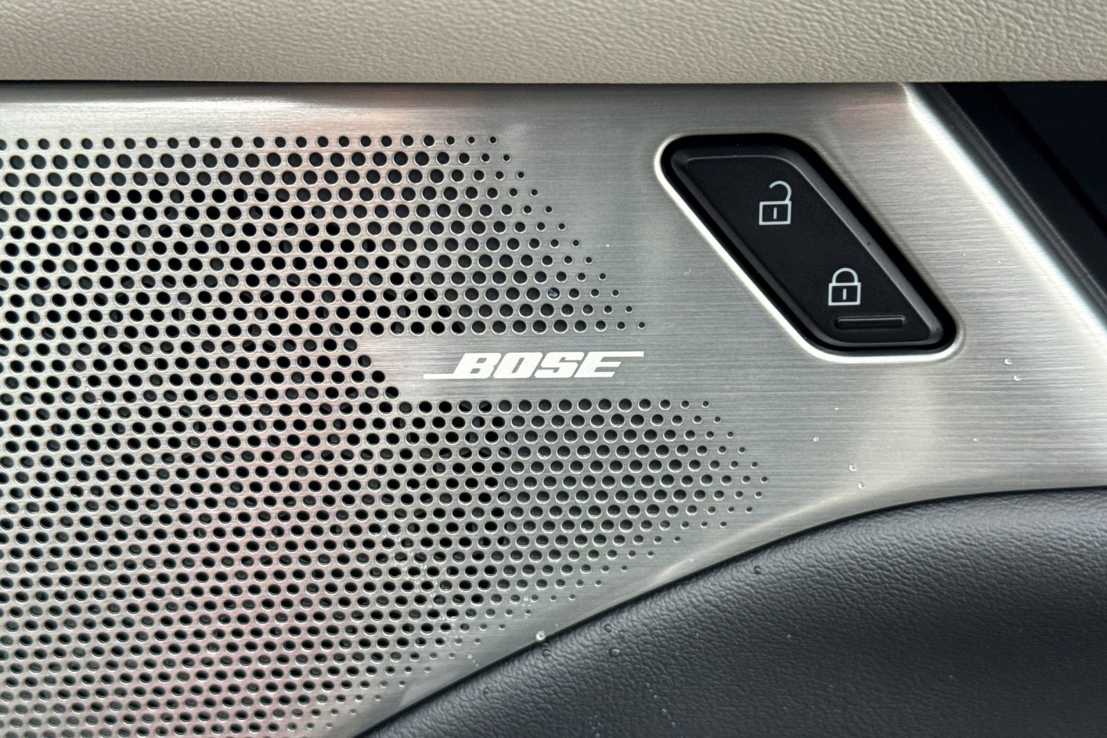 New 2026 MAZDA MAZDA3 2.5 Turbo Sedan w/Premium Plus image 17