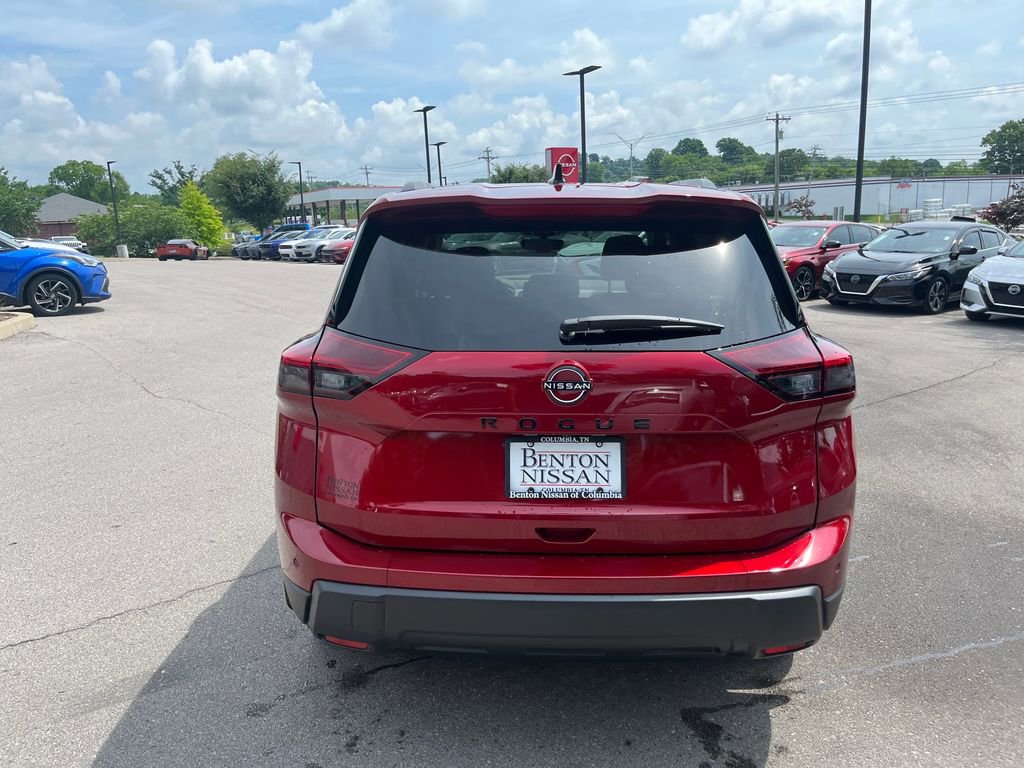 New 2026 Nissan Rogue Dark Armor FWD image 7