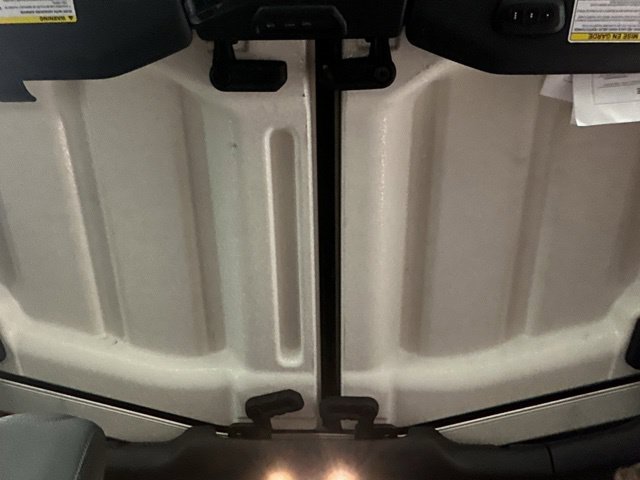 Used 2019 Jeep Wrangler Unlimited Sahara AWD/4WD image 32