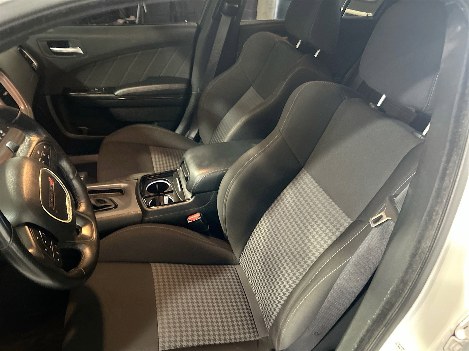 Used 2023 Dodge Charger R/T w/ Blacktop Package image 20