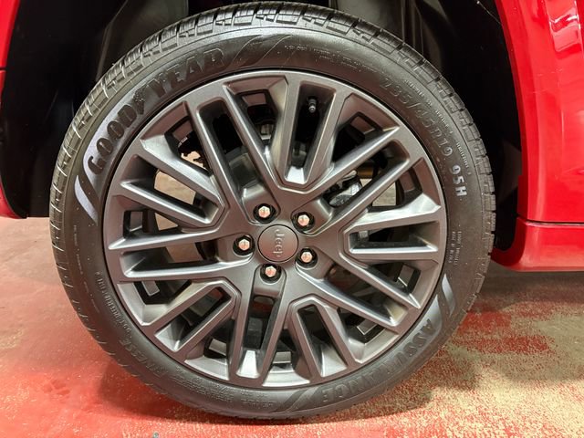 Used 2022 Jeep Compass Limited image 31