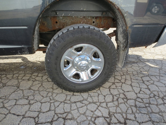 Used 2015 RAM 3500 Tradesman w/ Chrome Appearance Group image 30