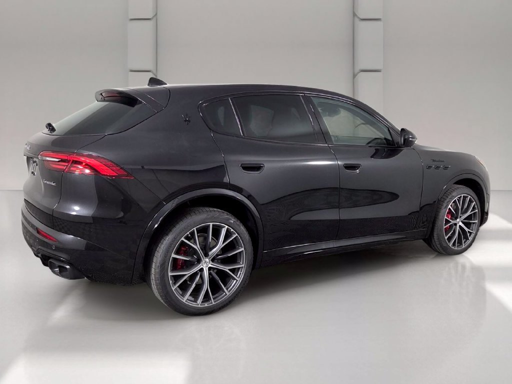 New 2027 Maserati Grecale Modena AWD/4WD image 5