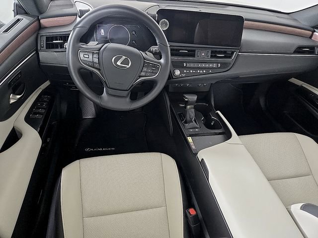 Used 2025 Lexus ES 300h w/ Premium Package FWD image 14