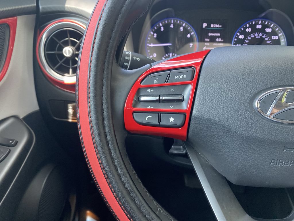 Certified 2022 Hyundai Kona SEL w/ Convenience Package FWD image 20