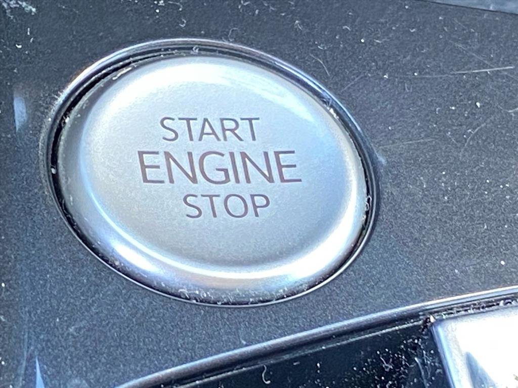 Certified 2022 Volkswagen Tiguan S image 16