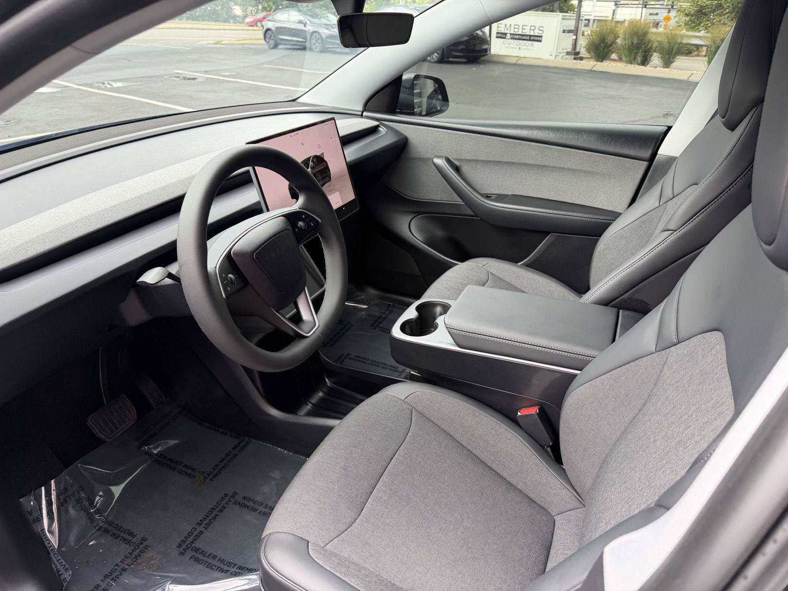 Used 2026 Tesla Model Y 2WD image 12
