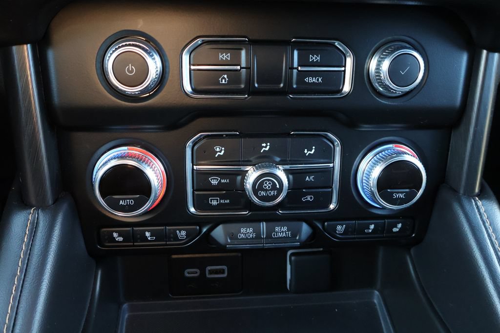 Used 2023 GMC Yukon XL AT4 w/ LPO, Floor Liner Package AWD/4WD image 26
