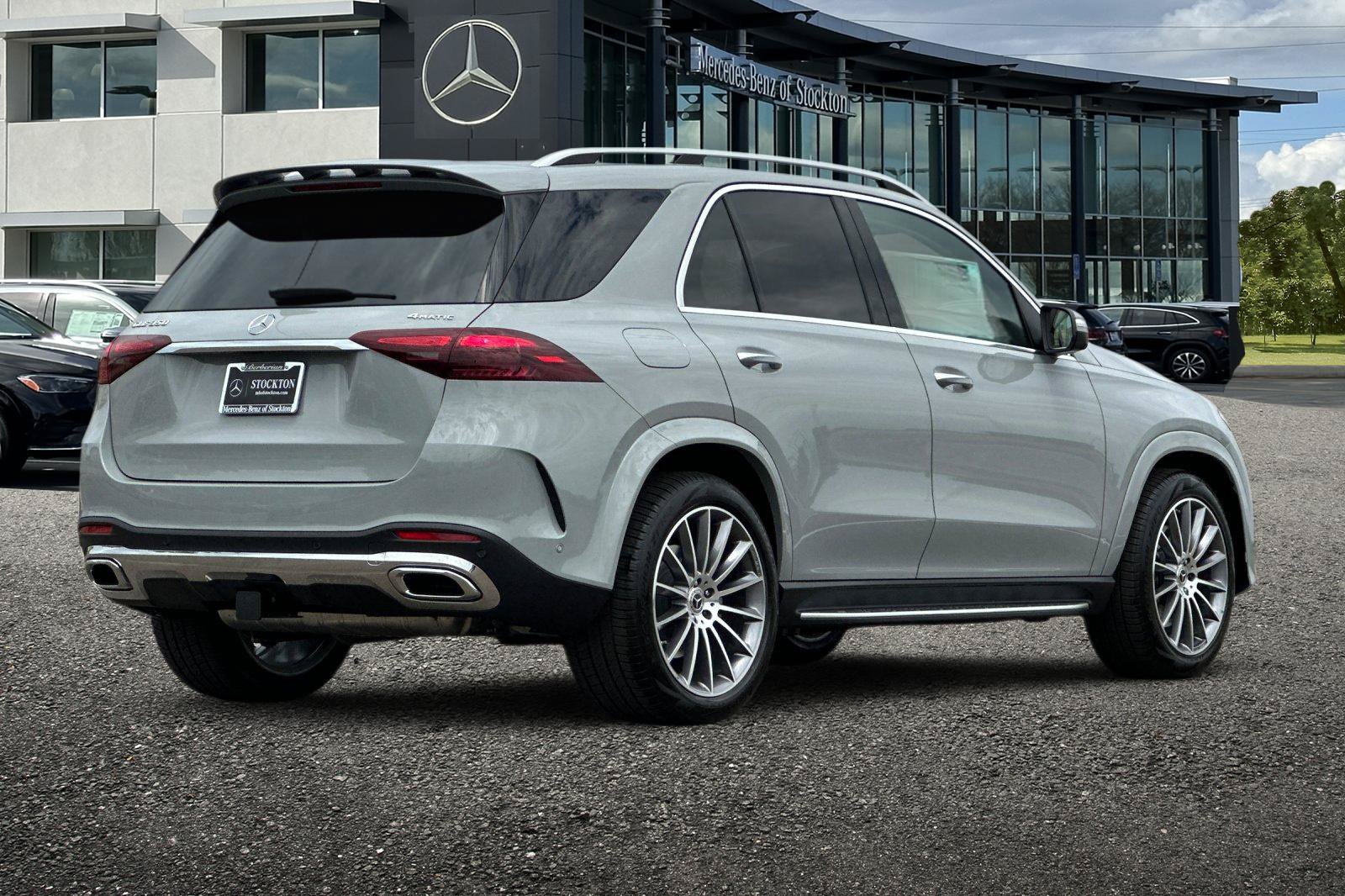 New 2026 Mercedes-Benz GLE 350 4MATIC image 4
