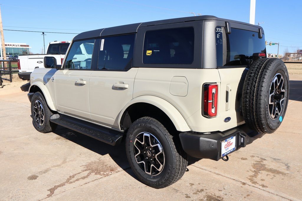 New 2025 Ford Bronco Outer Banks image 23