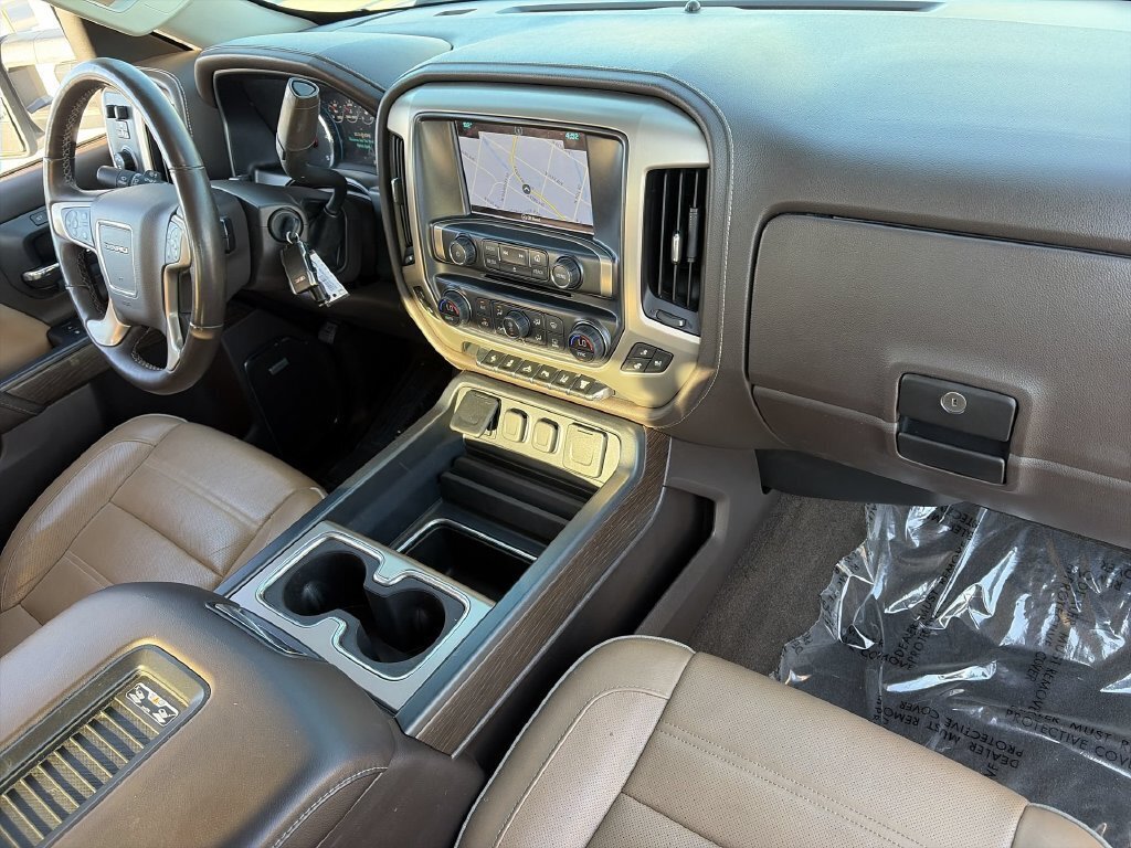 Used 2017 GMC Sierra 3500 Denali w/ Duramax Plus Package AWD/4WD image 27