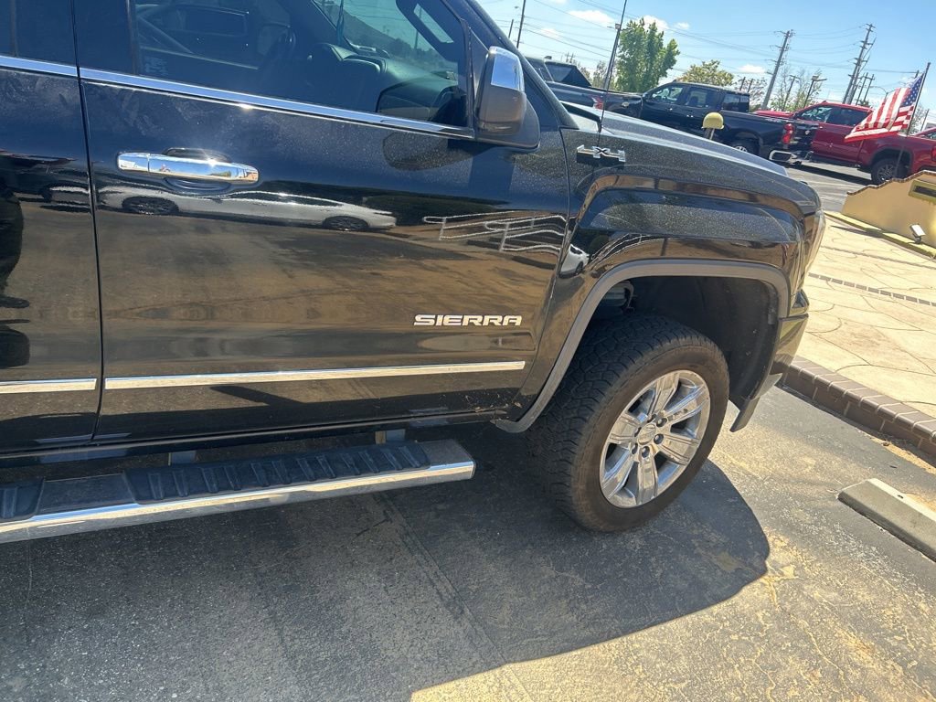 Used 2018 GMC Sierra 1500 SLT AWD/4WD image 18