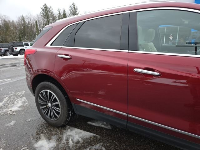 Used 2017 Cadillac XT5 Luxury image 29