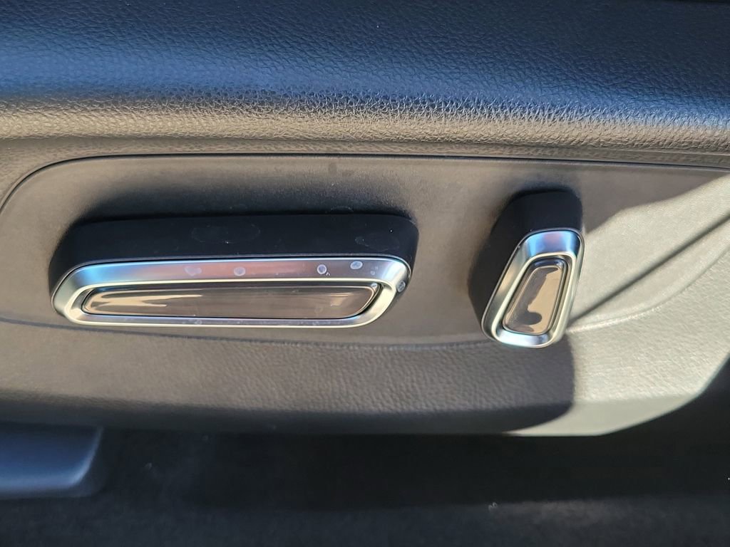 Certified 2025 Acura ADX A-Spec image 22