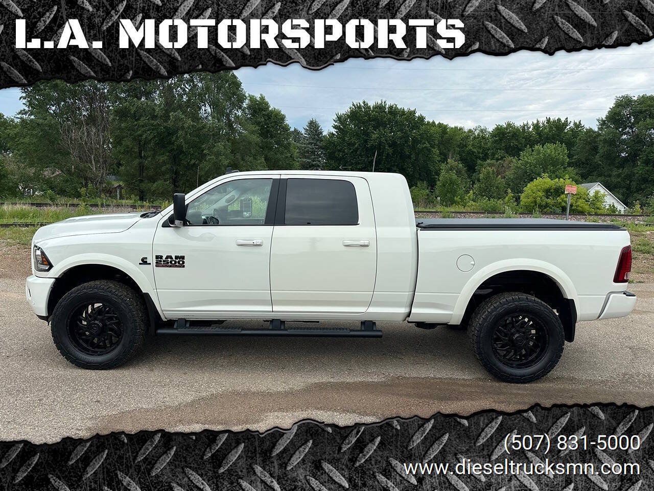 Used 2017 RAM 2500 Laramie w/ Sport Appearance Group AWD/4WD image 1