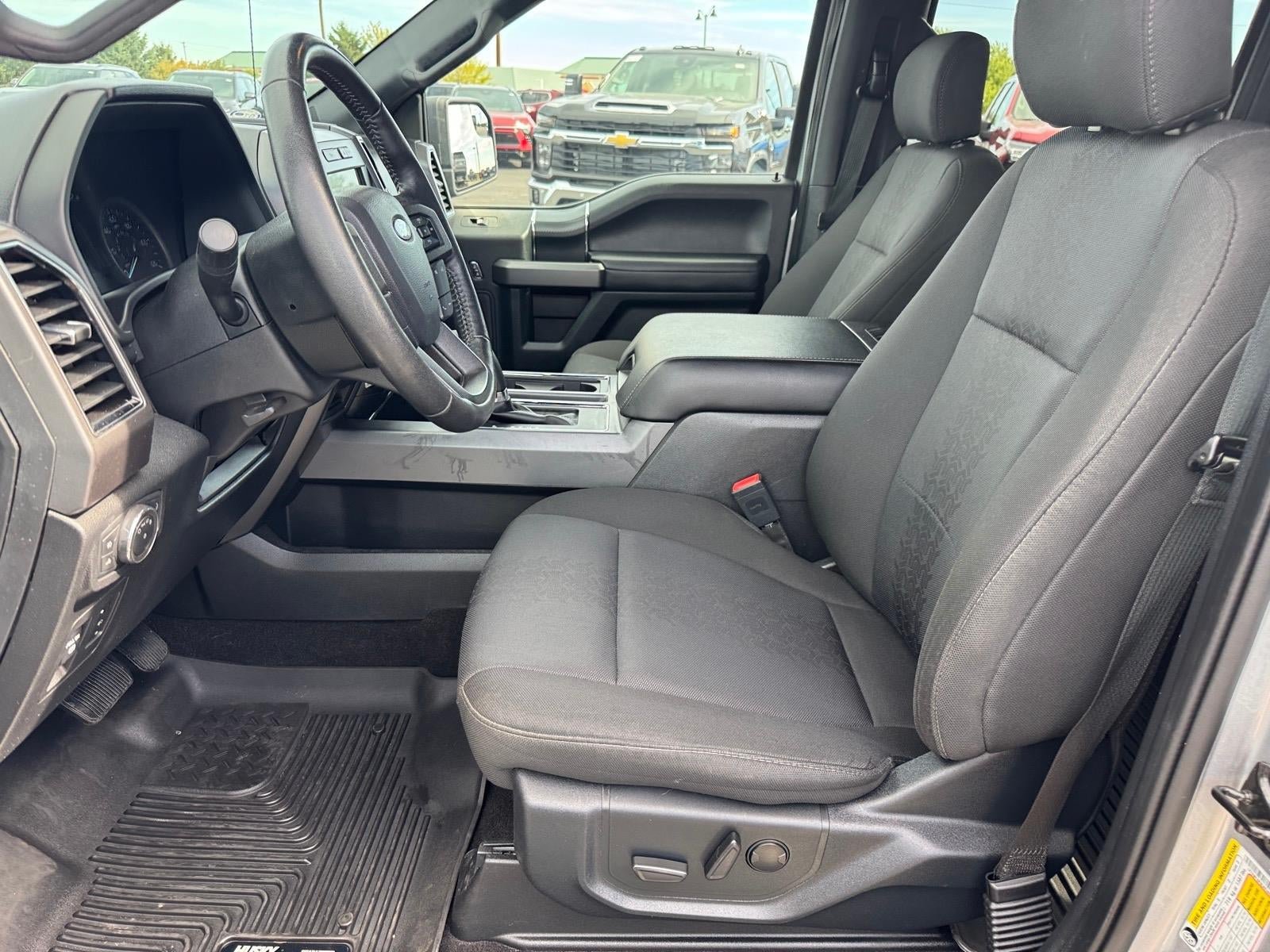 Used 2020 Ford F150 XLT w/ Equipment Group 302A Luxury AWD/4WD image 5