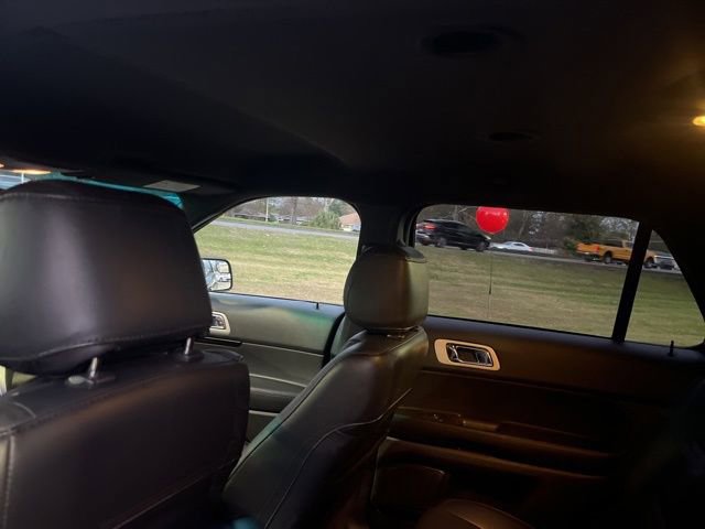 Used 2015 Ford Explorer Limited image 29