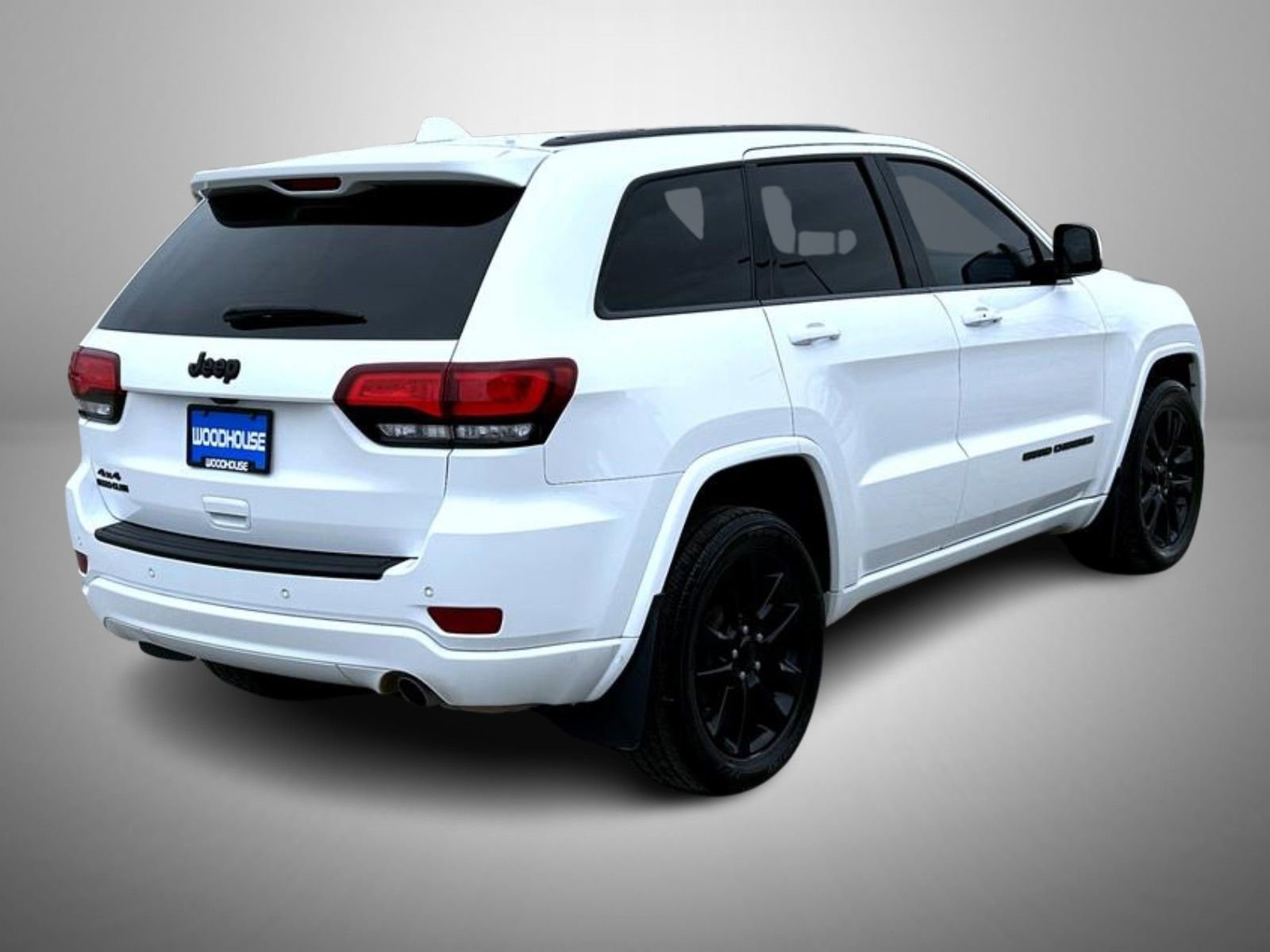 Used 2020 Jeep Grand Cherokee Altitude image 5