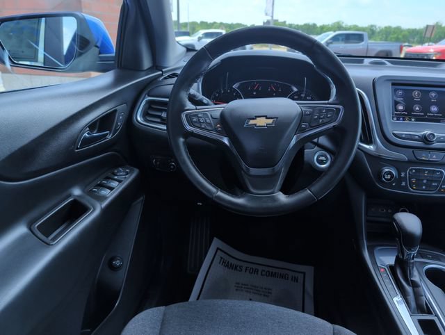 Used 2024 Chevrolet Equinox LT w/ LPO, Cargo Package FWD image 3