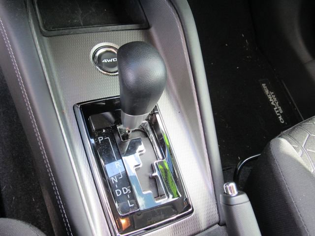 Used 2024 Mitsubishi Outlander Sport ES image 17