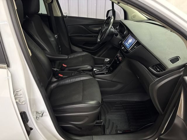 Used 2017 Buick Encore Preferred AWD/4WD image 27