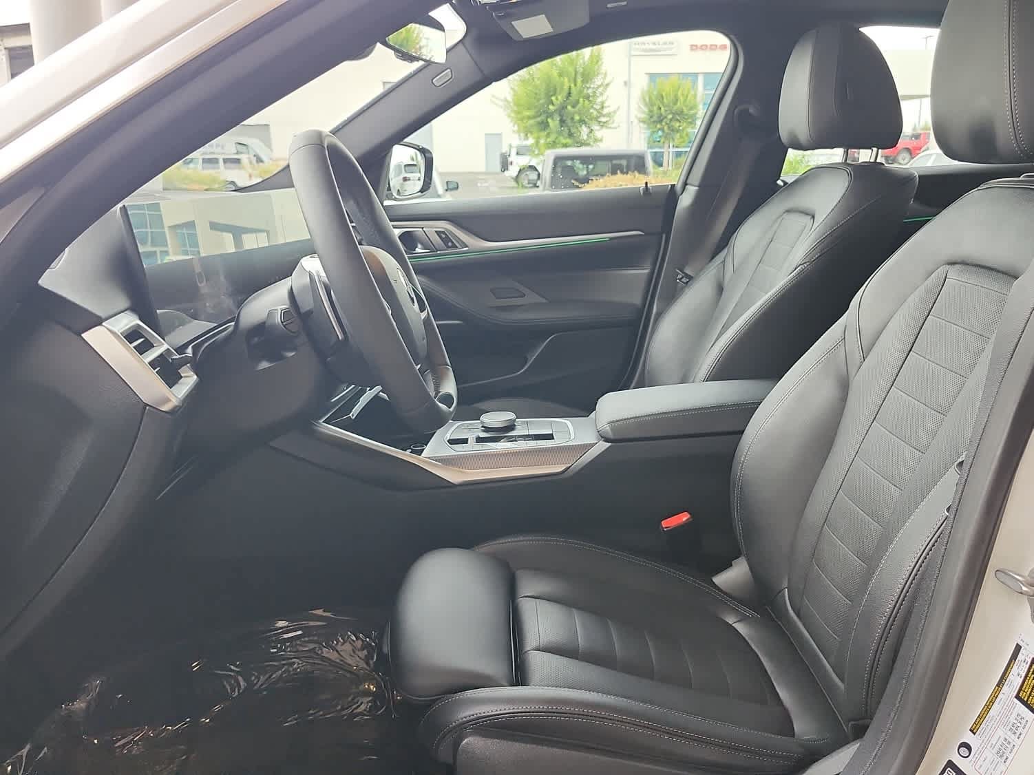 Used 2026 BMW 430i xDrive AWD/4WD image 15