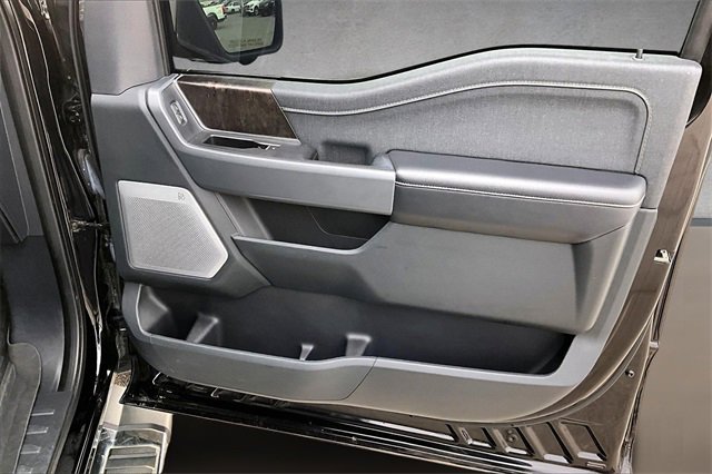 Used 2021 Ford F150 Lariat w/ Equipment Group 502A High image 18