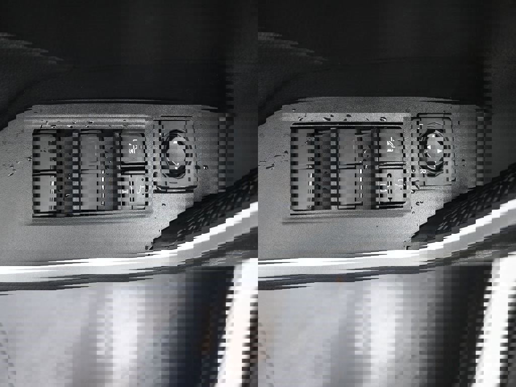 New 2025 Toyota RAV4 LE image 20