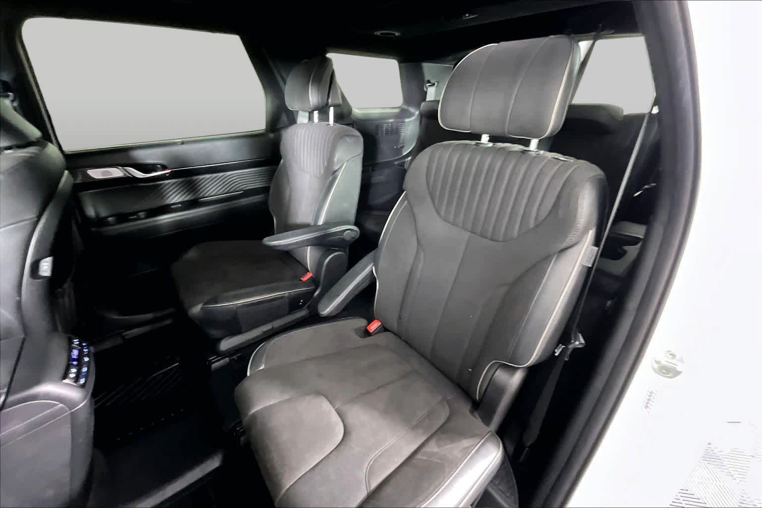 Used 2024 Hyundai Palisade Calligraphy AWD/4WD image 18