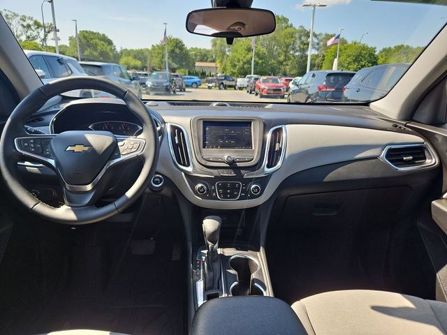 Used 2024 Chevrolet Equinox LT w/ LPO, Floor Liner Package FWD image 12