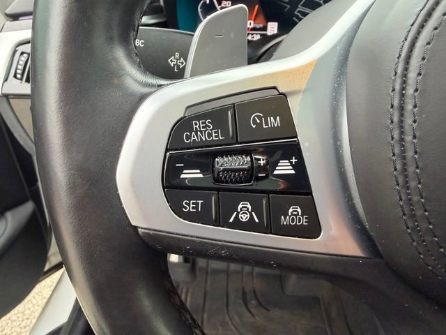 Used 2022 BMW M550i xDrive w/ Executive Package image 9